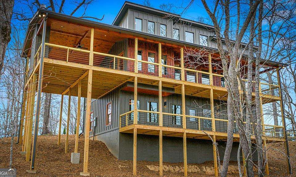 1st image of 416 Windy Valley Trl