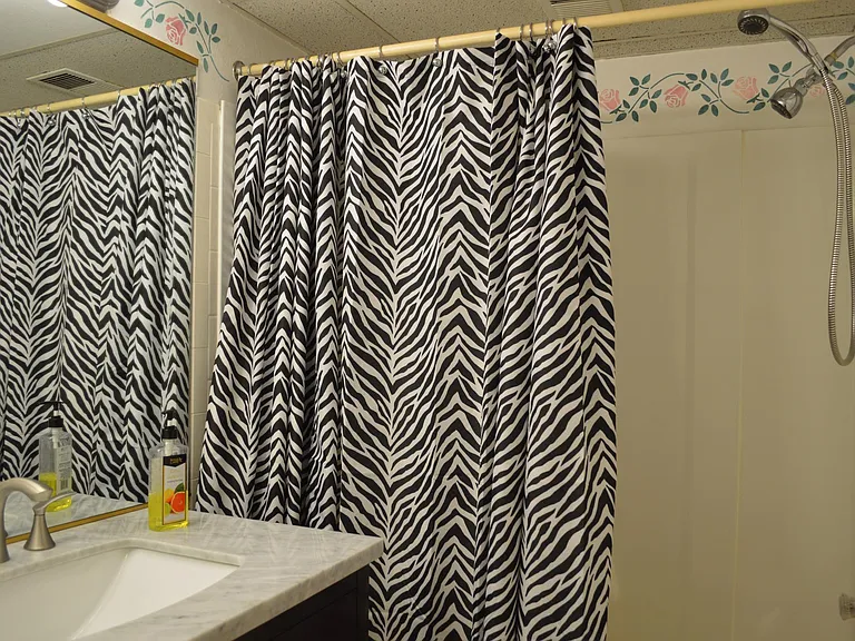 521 Forest Green Dr — Photo 8