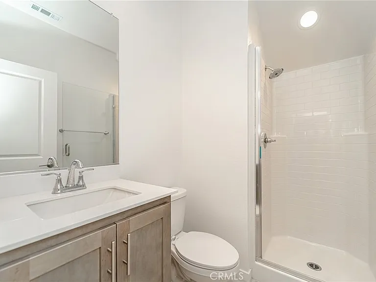 26149 Park Ave #28 — Photo 4