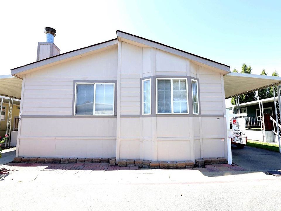 1st image of 379 Los Encinos Ct #379