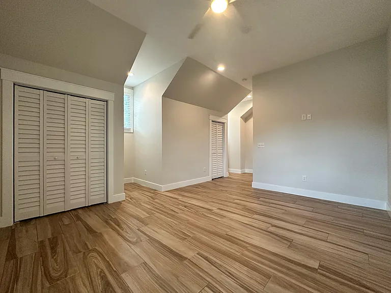 1415 Abercorn St — Photo 26
