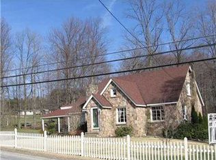 216 Indian Creek Valley Rd, Normalville, PA 15469