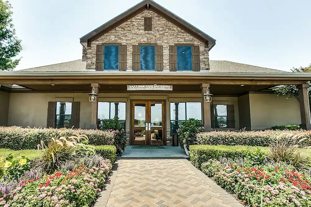 Constellation Ranch Luxury Apartment Homes — Photo 3
