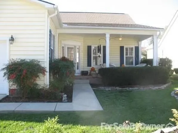 32 Cambridge Dr, Brevard, NC 28712