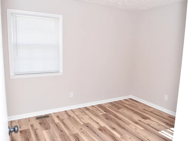 2135 Nevada St — Photo 14