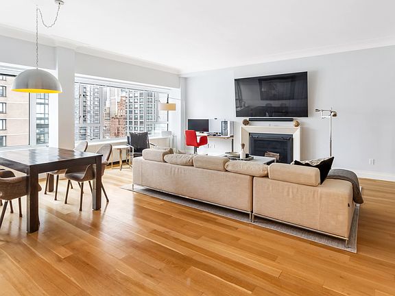 2nd image of 200 E 66th St APT B2006