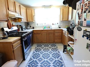 153 Nonantum St #NM5, Brighton, MA 02135