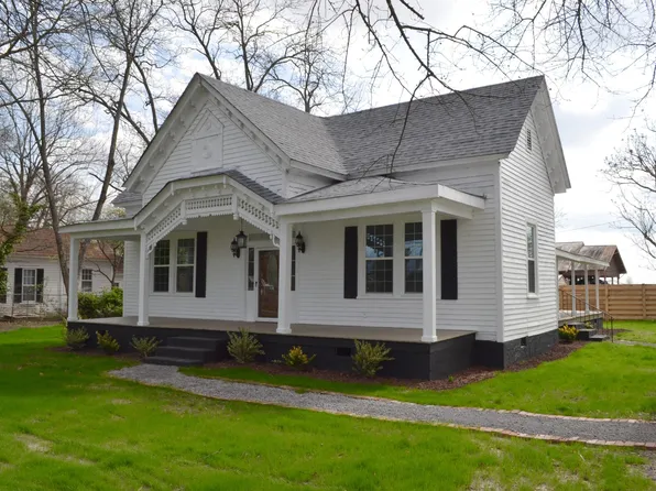 1187 Calhoun St, Johnston, SC 29832