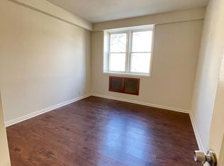 194 Tompkins Ave #1A, Staten Island, NY 10304
