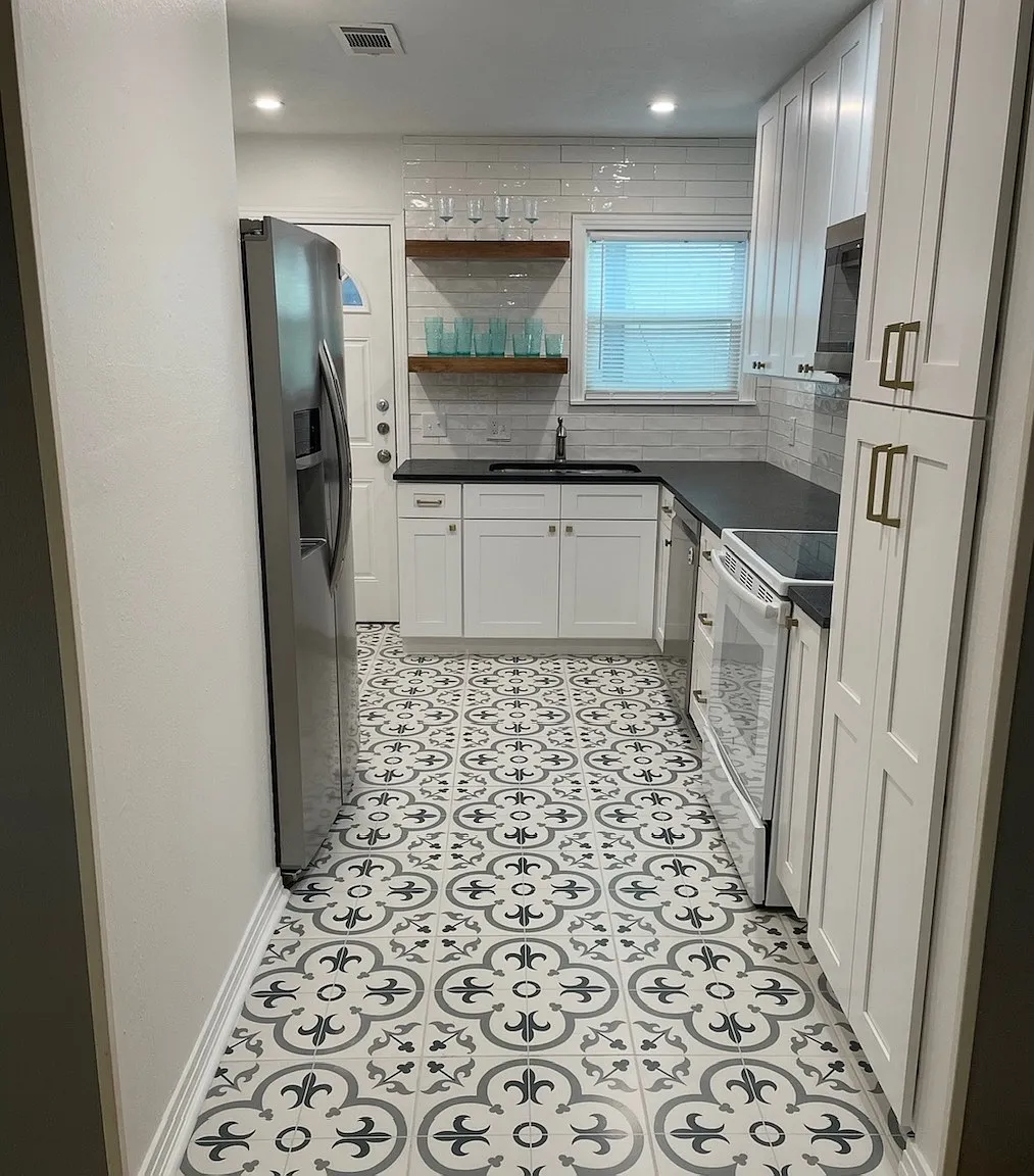 4 bed, 2.5 bath, 1627 sqft, $3,100 — Photo 3