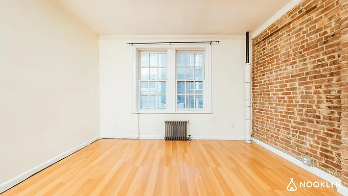 Rented by Nooklyn NYC LLC | media 36