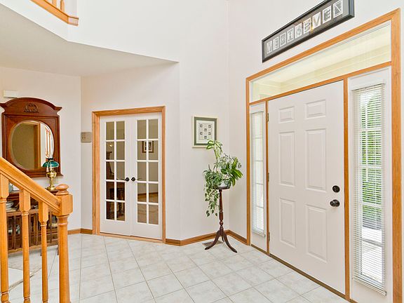 2nd image of 10598 Belmont Pl