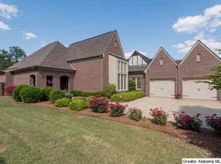 509 Twin Creek Rd, Hoover, AL 35226