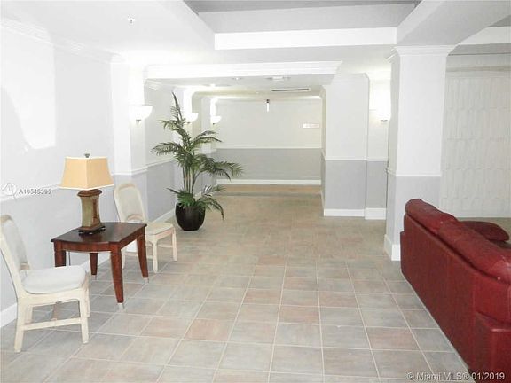 4th image of 9755 NW 52nd St APT 118
