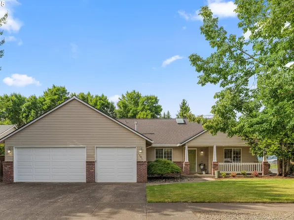 1281 NE Zachary St, Hillsboro, OR 97124
