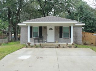 229 White St, Niceville, FL 32578