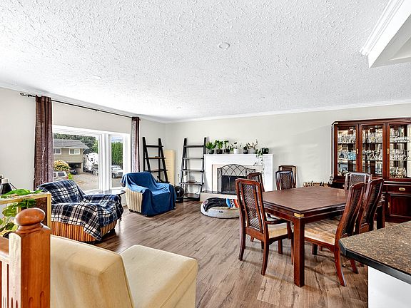 4th image of 4634 Stevens Dr