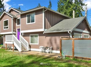 12808 E Macs Loop Rd, Granite Falls, WA 98252