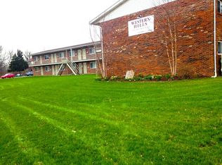 1124 Western Hills Dr, Evansville, IN 47720