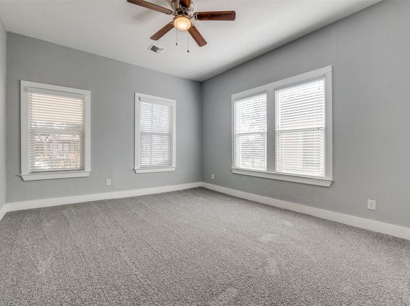 Additional property image - 729 S Winnetka Ave, Dallas, TX 75208