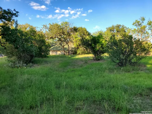 HI CIRCLE W LOT W Hi Circle West - Lot 8087 LOT 8087, Horseshoe Bay, TX 78654