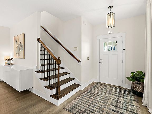 5th image of 45 Saint Barts Ave
