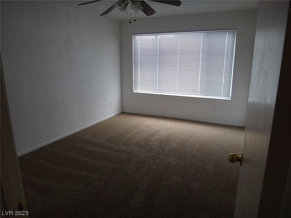 4th image of 3120 Tarpon Dr Unit 204