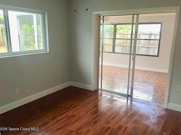 204 Cassia Blvd — Photo 9