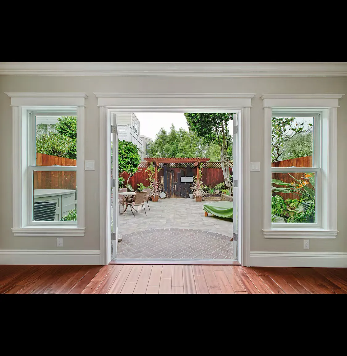 1 bed, 850 sqft, $6,850 — Photo 1