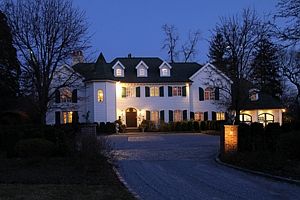1st image of 7 Greenhouse Ln