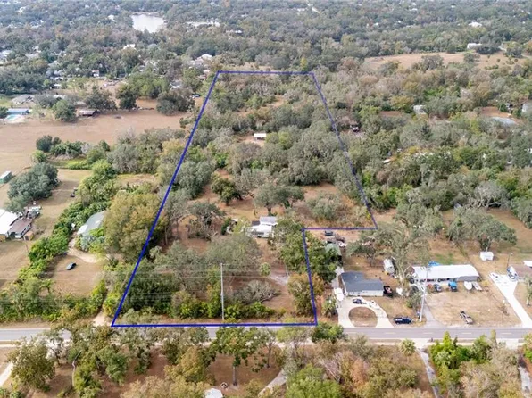 7813 Valrie Ln, Riverview, FL 33569