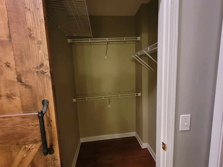 3334 Peachtree Rd NE #404 — Photo 9