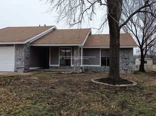 8009 E Lansing Ave, Broken Arrow, OK 74014