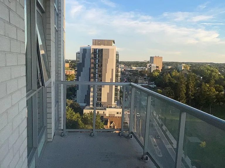 158 King St N #1206 — Photo 3