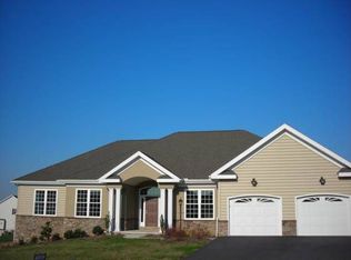 487 Red Haven Rd, Palmyra, PA 17078