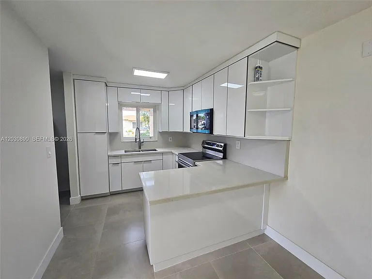 8891 SW 36th St #8891 — Photo 5