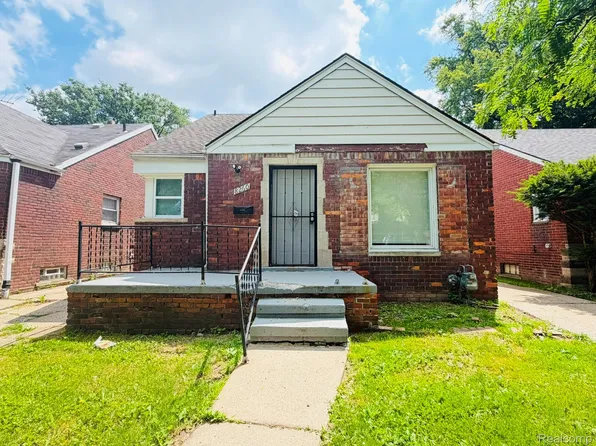 8260 Coyle St, Detroit, MI 48228