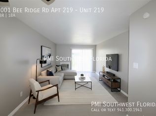 3001 Bee Ridge Rd APT 219, Sarasota, FL 34239