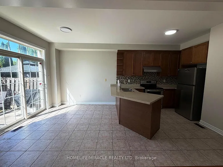 26 Fishing Cres — Photo 9