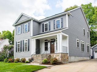 19 Washburn Ave, Wellesley, MA 02481