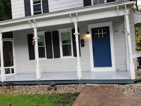 25 Church St #3, New Paltz, NY 12561