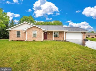 1200 Rabbit Ct, Hagerstown, MD 21740