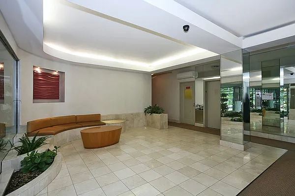 Sold by REMAX Distinguished Homes | media 40