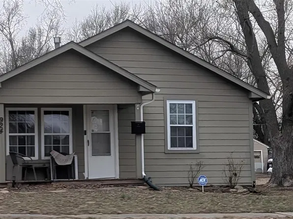 924 N Mulberry St, Ottawa, KS 66067