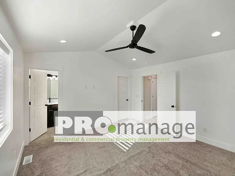 3755 E Inglewood Dr — Photo 6