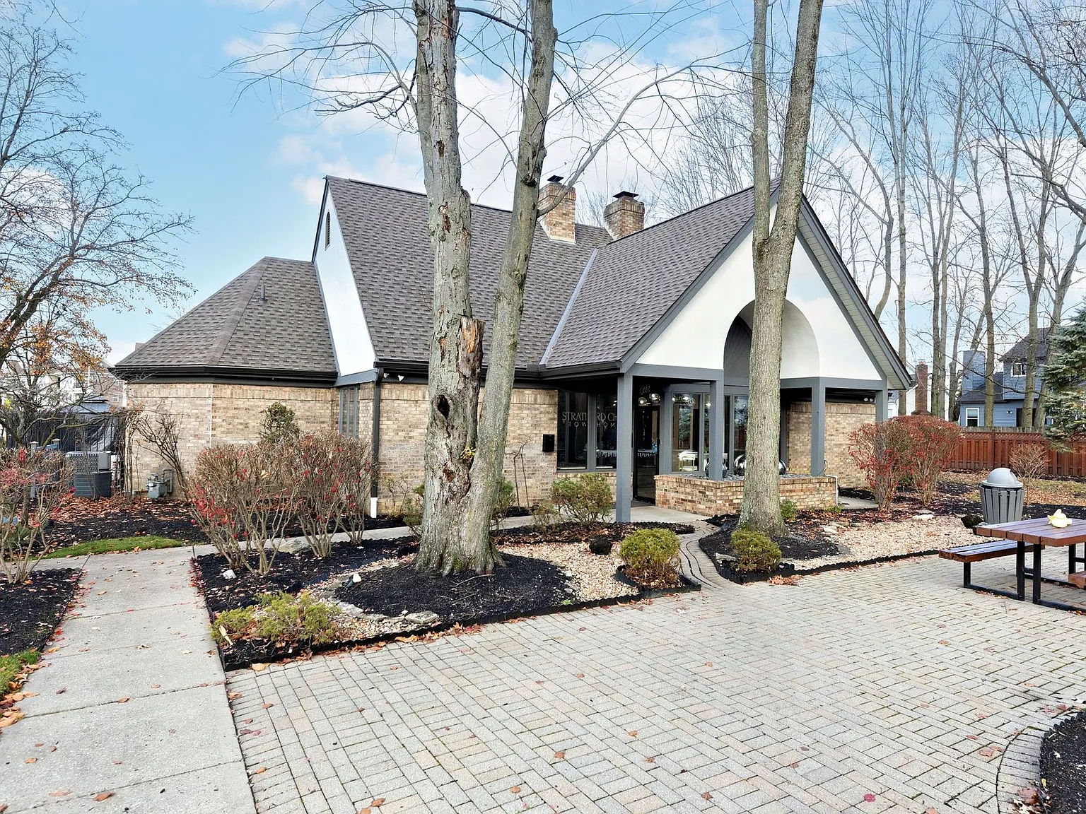 Stratford Chase Townhomes — Photo 2