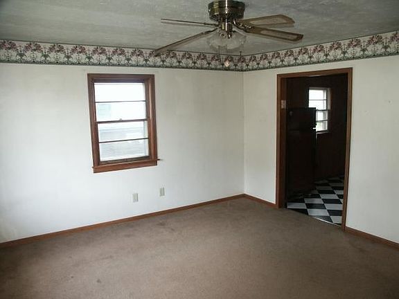 2nd image of 28 Homewood Ave