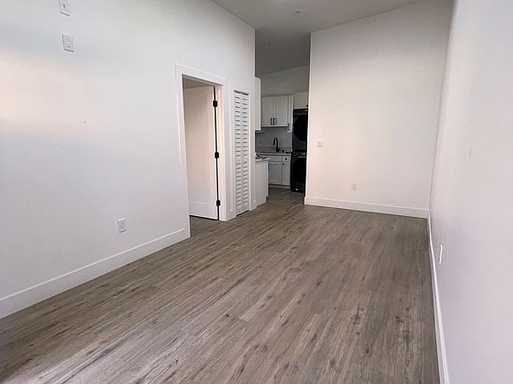 3rd image of 1622 W 125th St #A