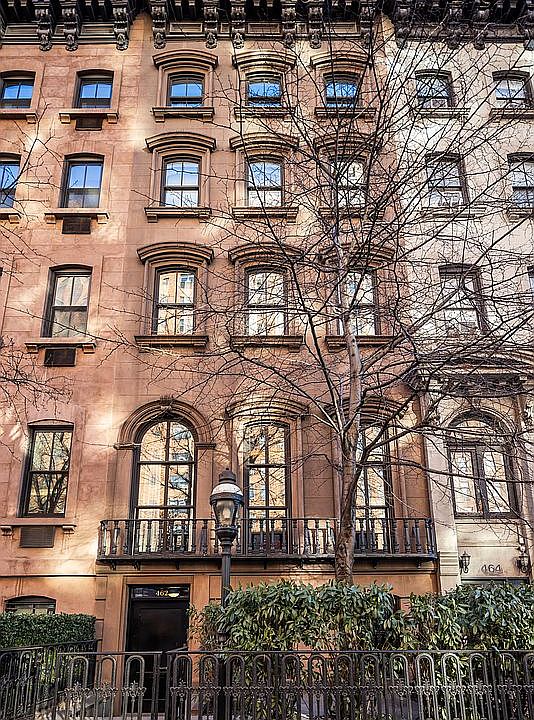 1st image of 462 W 23rd St