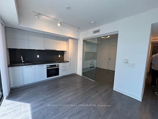 188 Cumberland St #2106 — Photo 2